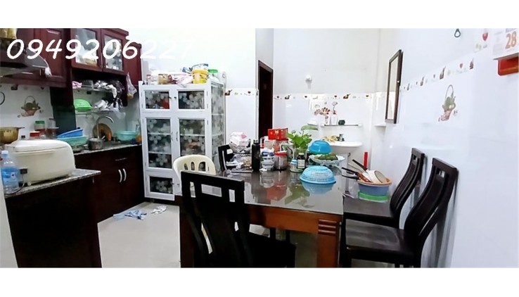 Bán Nhà Bùi Đình Tuý Bình Thạnh DT 50m2, 4 Tầng, 4PN, Vuông A4 Chỉ 8 Tỷ 9
